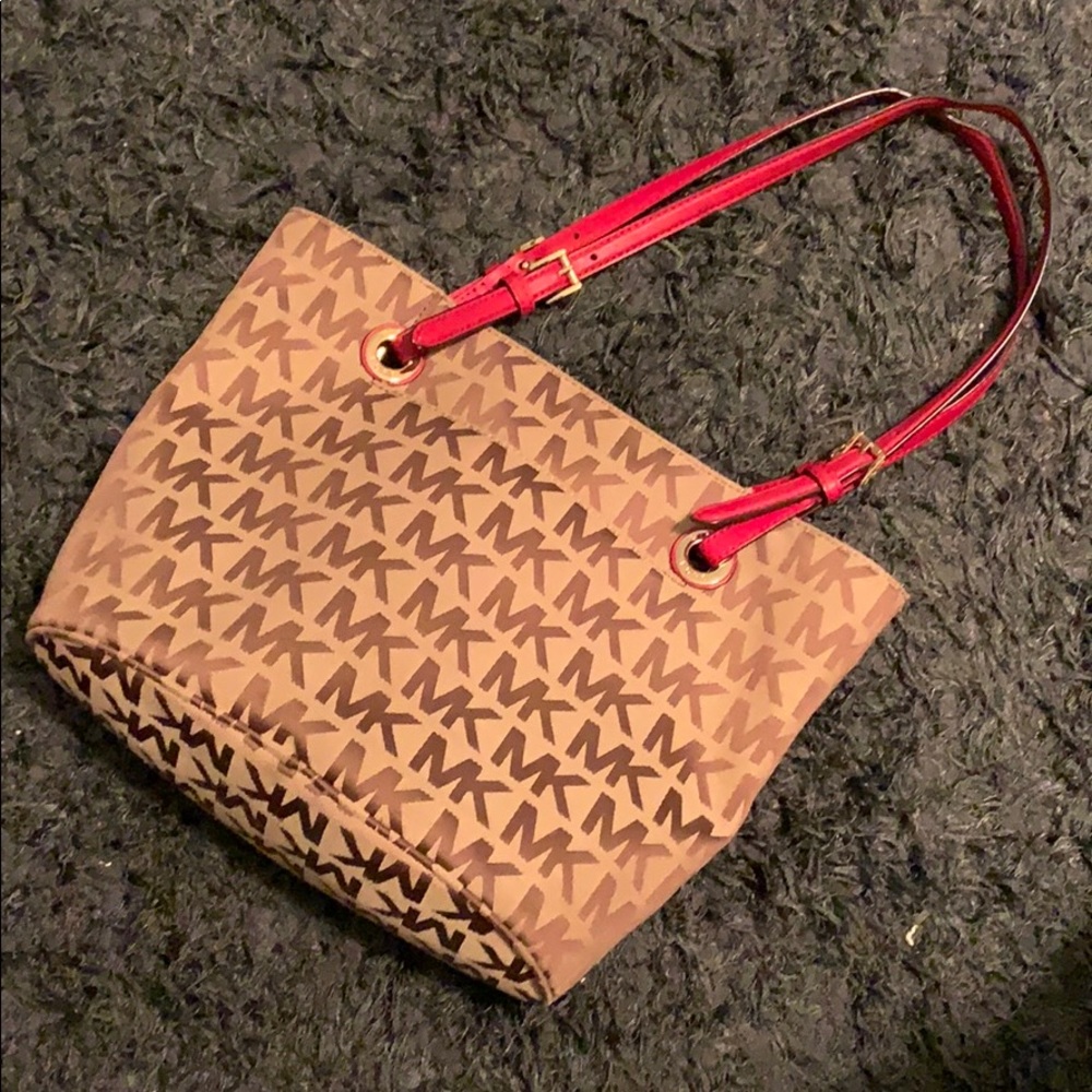 Michael Kors tote
